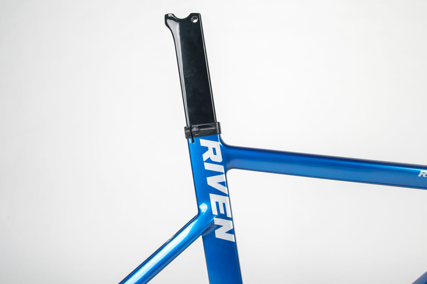 RIVEN Aero Track Blue